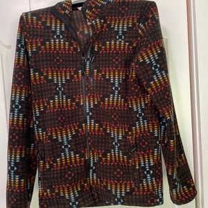 Selling a Dravus zip up